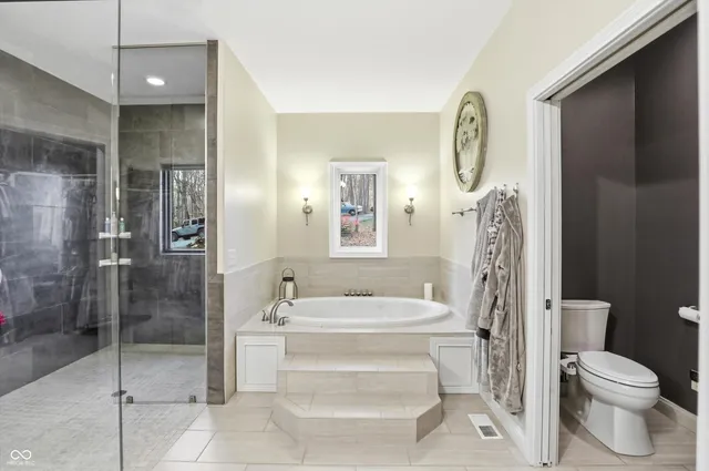 $1,100,000 | 8851 South Peoga Road, Trafalgar, IN 46181