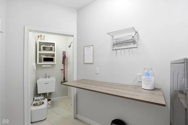 $1,100,000 | 8851 South Peoga Road, Trafalgar, IN 46181