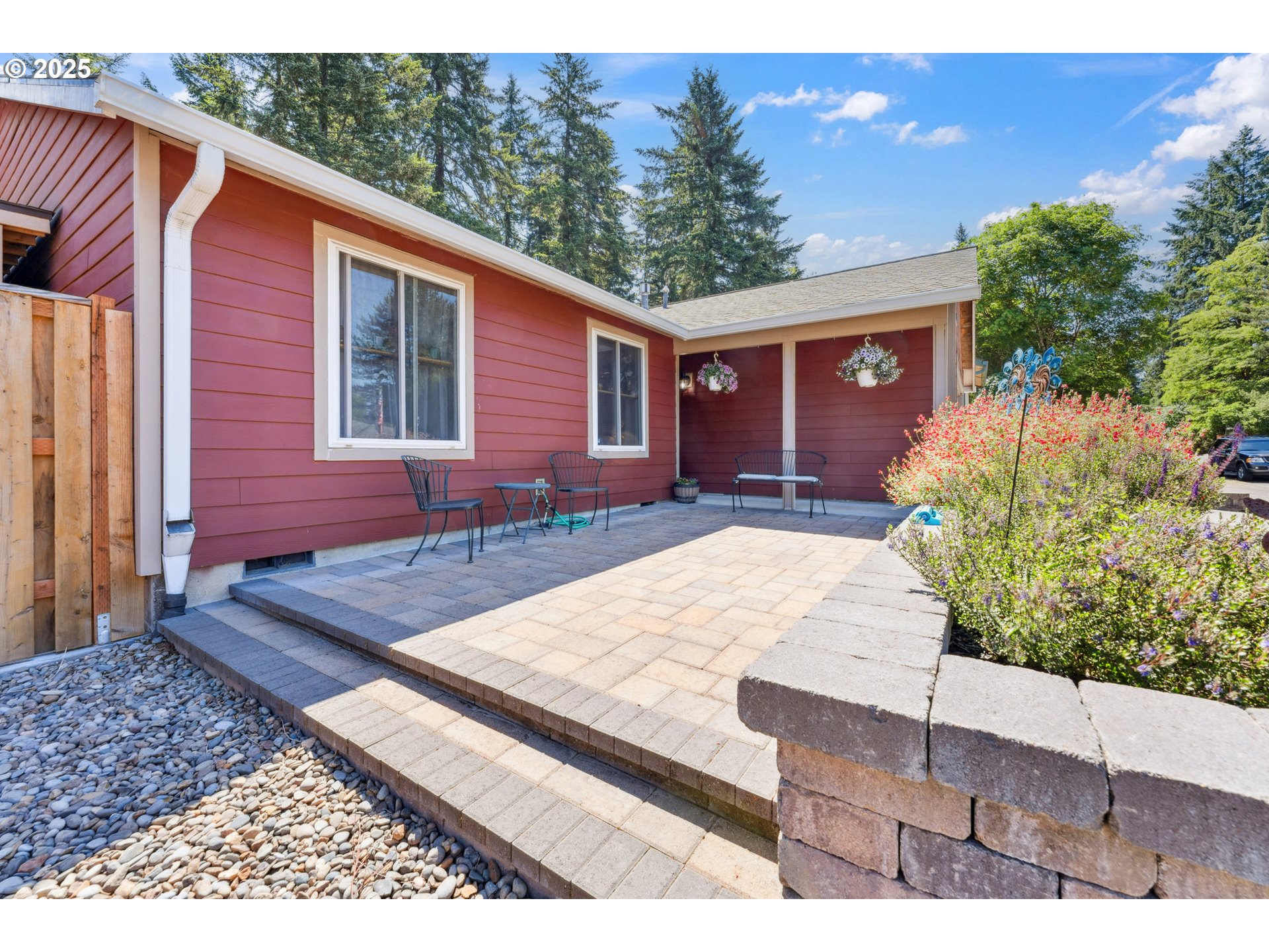 8312 Southwest Tygh Loop Tualatin, OR 97062 - Photo 3 of 30 Gallery Image 3