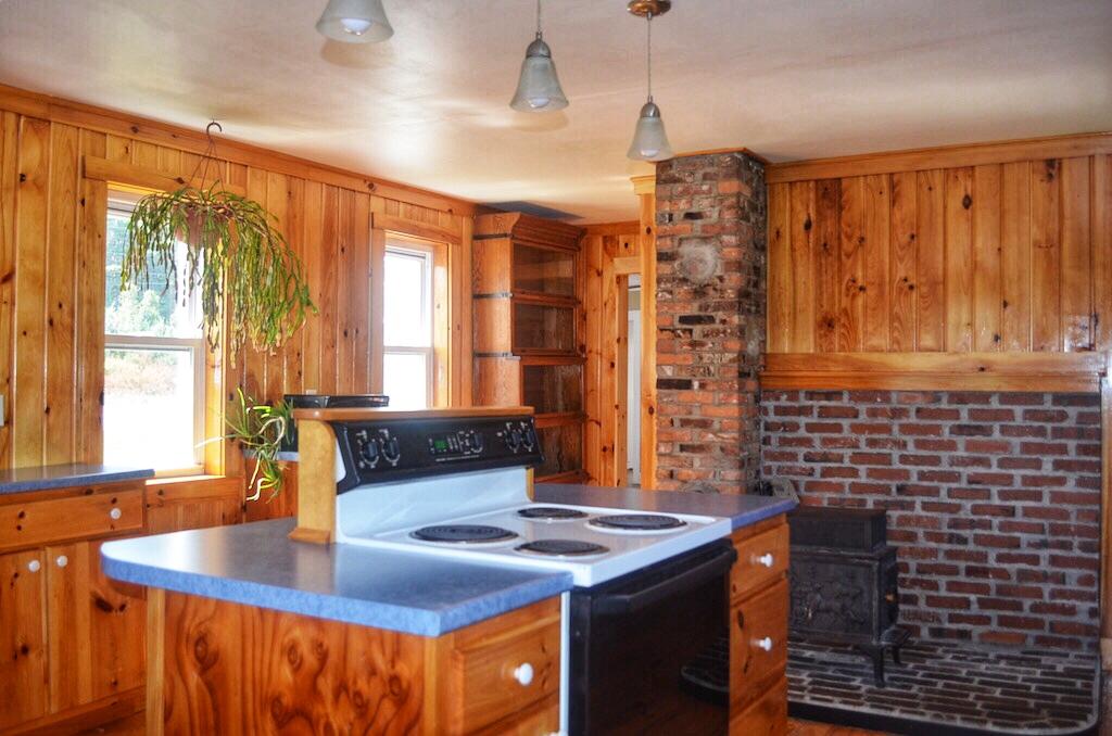 500 Waterville Road Norridgewock, ME 04957 - Photo 4 of 15 Cozy Kitchen