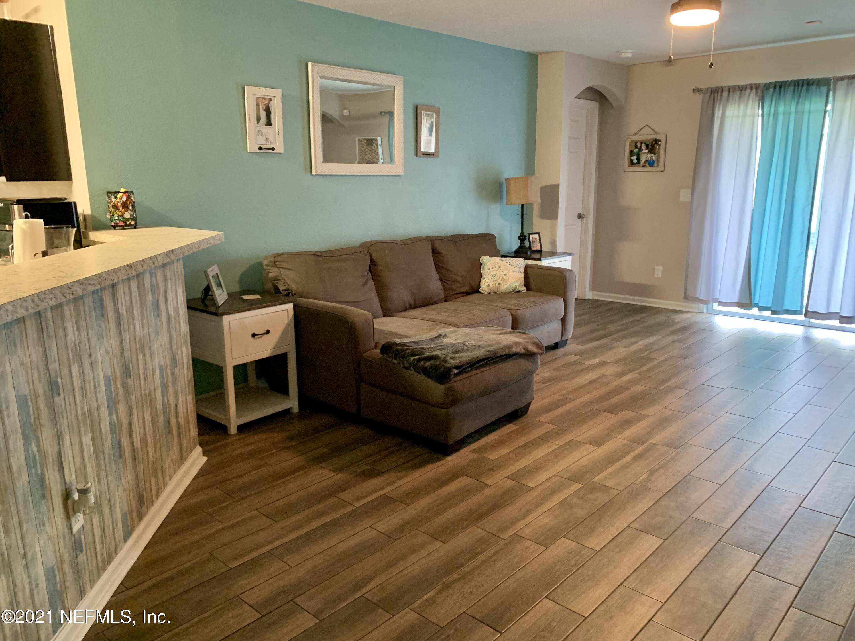 6272 Daylilly Road Macclenny, FL 32063 - Photo 17 of 34 Living room 3
