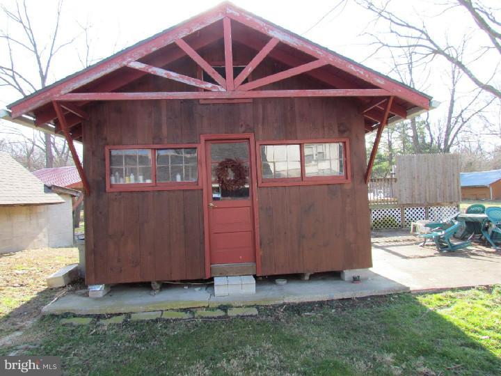 82-90 Dutch Row Road Elmer, NJ 08318 - Photo 13 of 22 Pool House