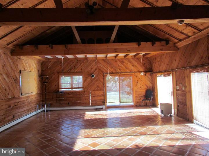 82-90 Dutch Row Road Elmer, NJ 08318 - Photo 4 of 22 Family Room