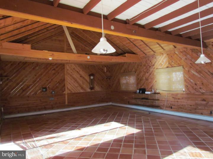 82-90 Dutch Row Road Elmer, NJ 08318 - Photo 5 of 22 Family Room