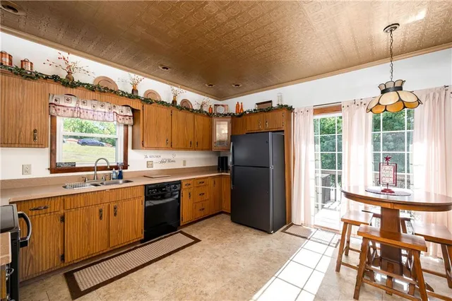 $214,900 | 205 North Main Street, Chicora, PA 16025