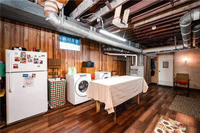 $214,900 | 205 North Main Street, Chicora, PA 16025