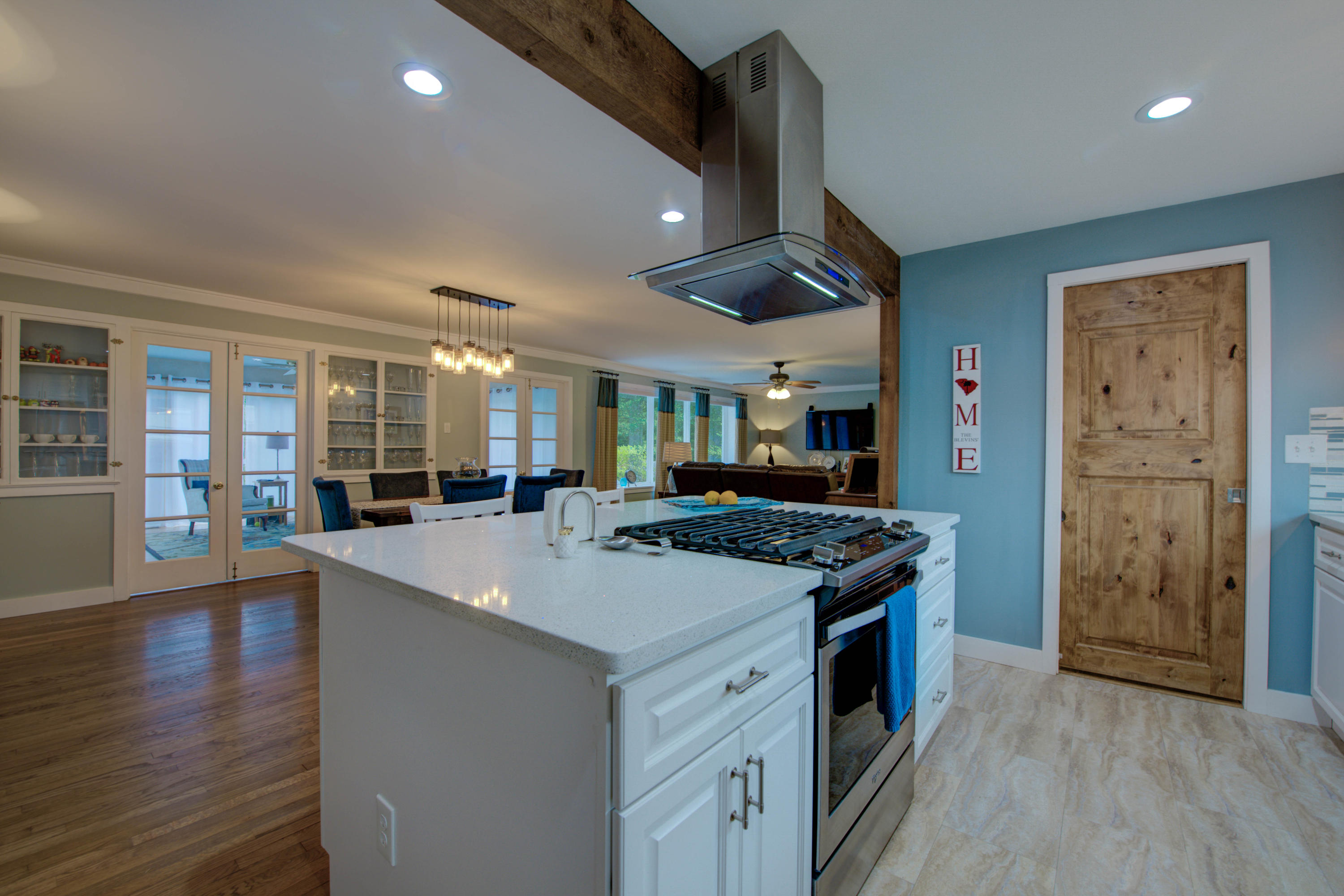 103 Meadow Road Oak Ridge, TN 37830 - Photo 3 of 28 11