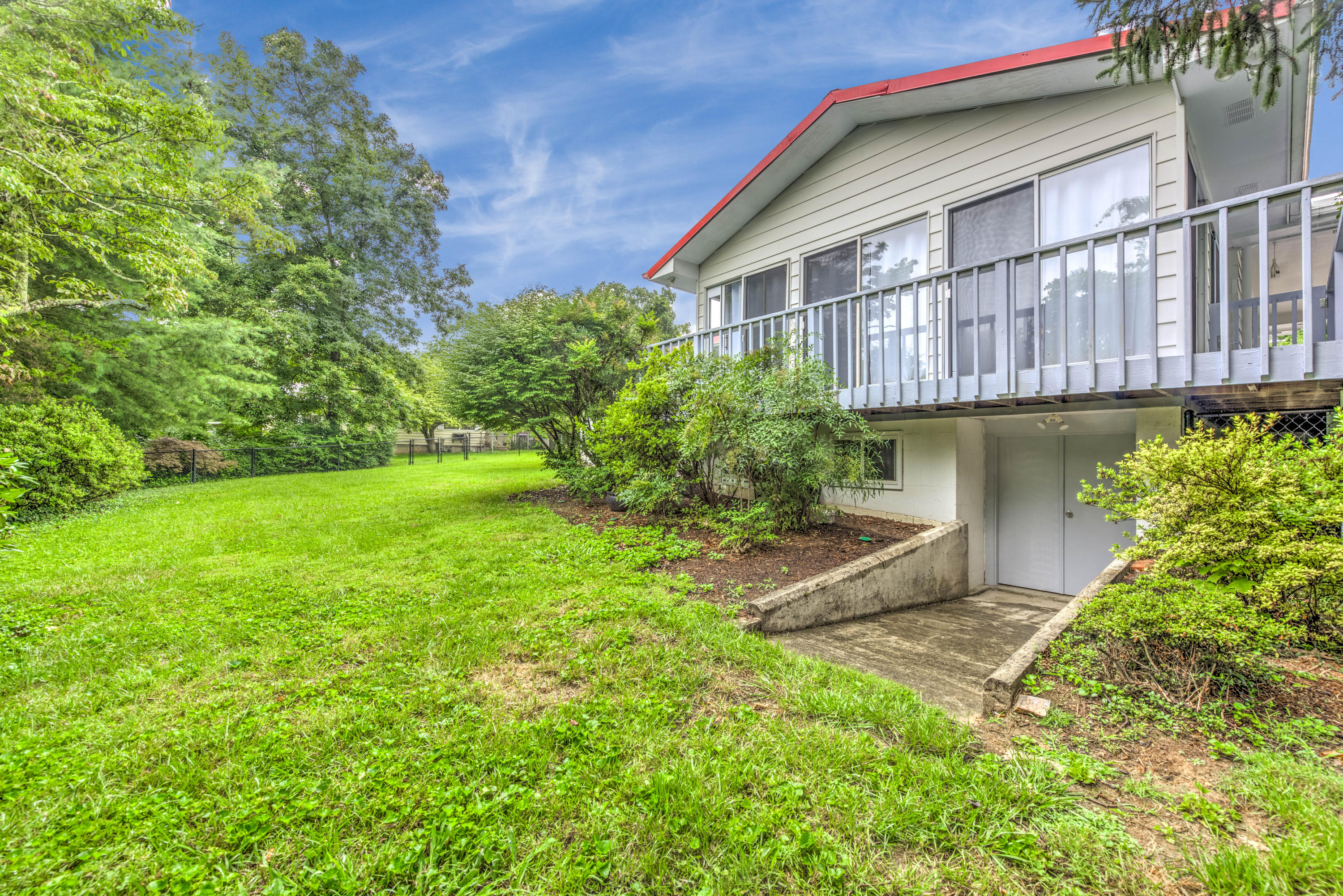 103 Meadow Road Oak Ridge, TN 37830 - Photo 28 of 28 36