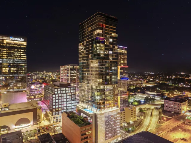 $1,265,000 | 805 Church Street, Unit 3302, Nashville, TN 37203