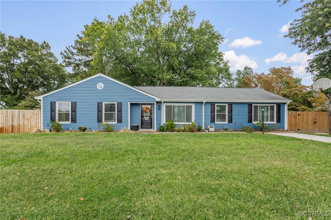 4516 Ridgecrest Lane Colonial Heights, VA 23834 - Photo 3 of 23 Gallery Image 3