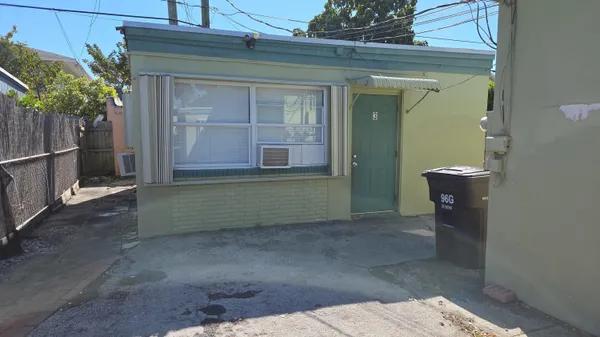 $1,295 | 428 Malverne Road, Unit 3, West Palm Beach, FL 33405