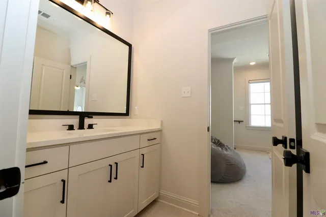 $469,000 | 3084 Parkside Ln Street, St. Francisville, LA 70775