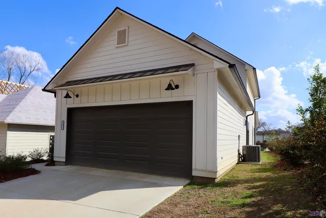 $469,000 | 3084 Parkside Ln Street, St. Francisville, LA 70775