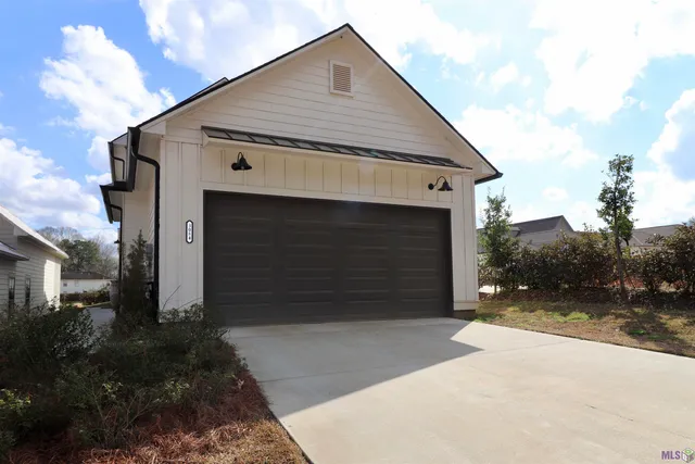 $469,000 | 3084 Parkside Ln Street, St. Francisville, LA 70775