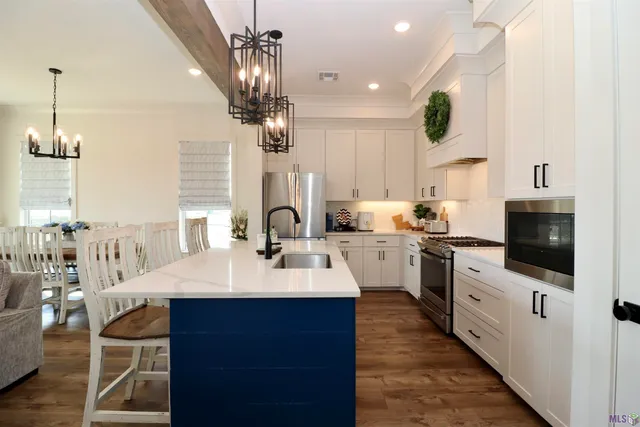 $469,000 | 3084 Parkside Ln Street, St. Francisville, LA 70775