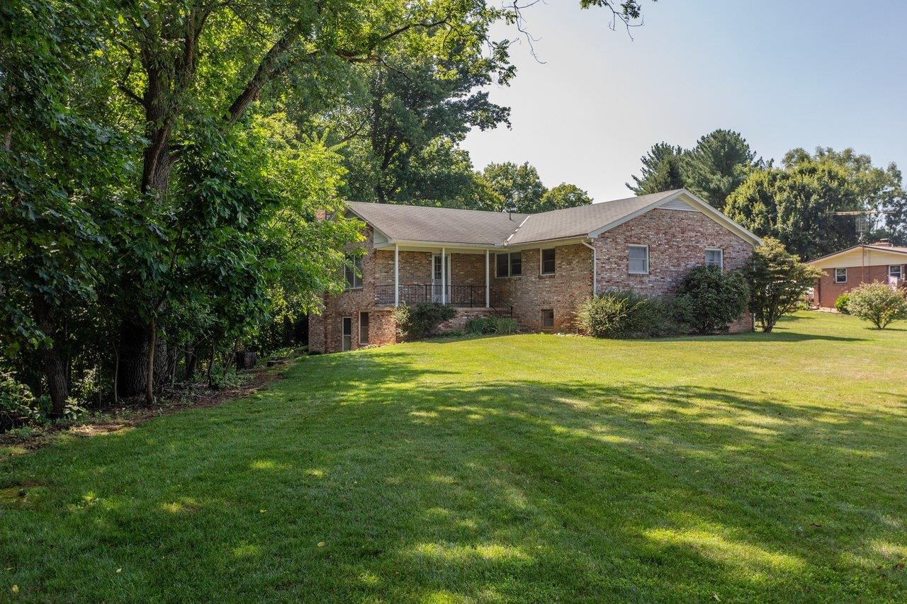 6765 Vista Heights Road Bridgewater, VA 22812 - Photo 6 of 52
