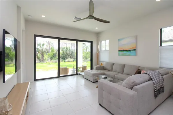 $3,200 | 14620 Kingfisher Loop, Naples, FL 34120