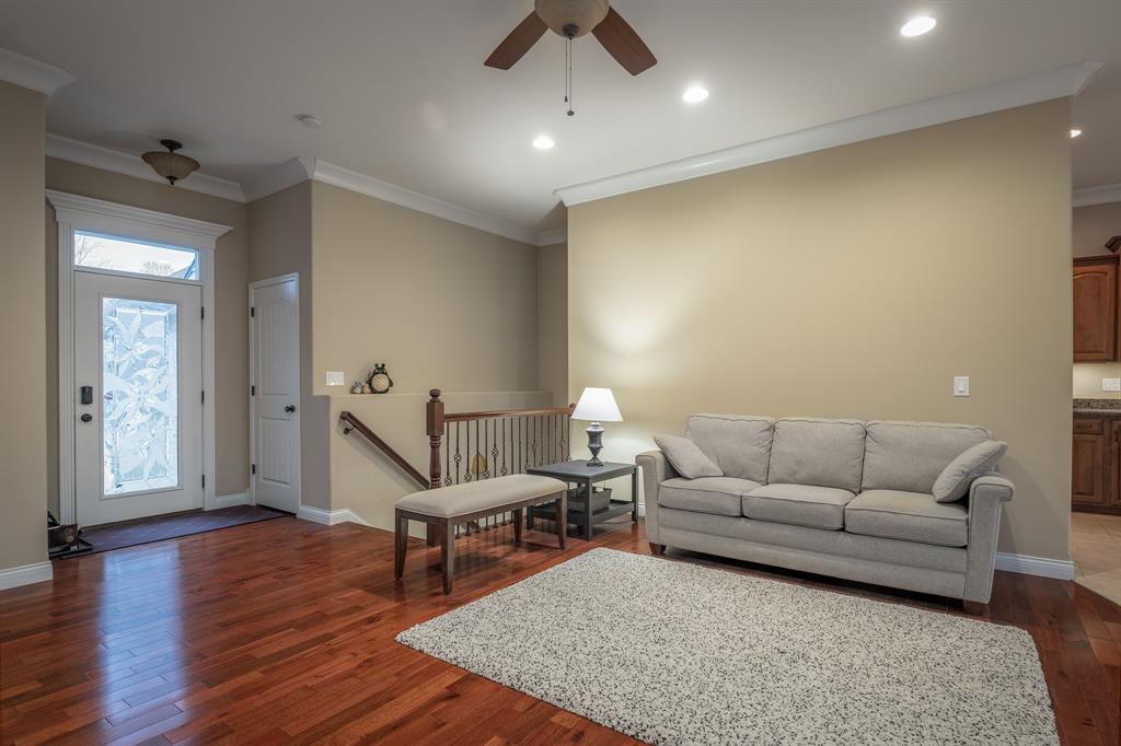 3823 Jonathan Ridge Columbus, IN 47201 - Photo 8 of 43 Gallery Image 8