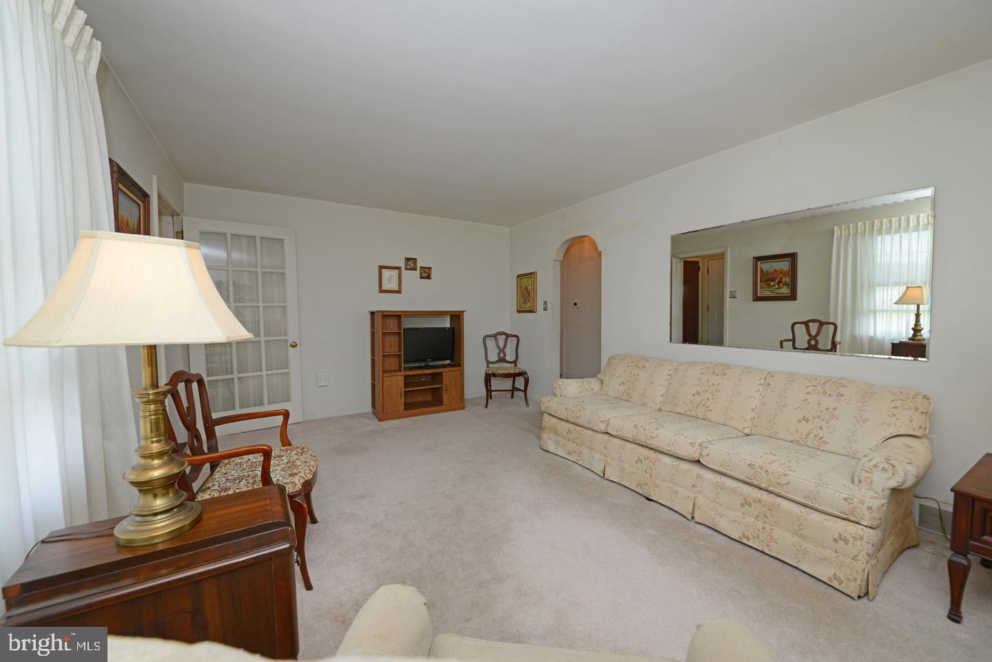 817 South Cedar Road Rockledge, PA 19046 - Photo 12 of 49 Living Room