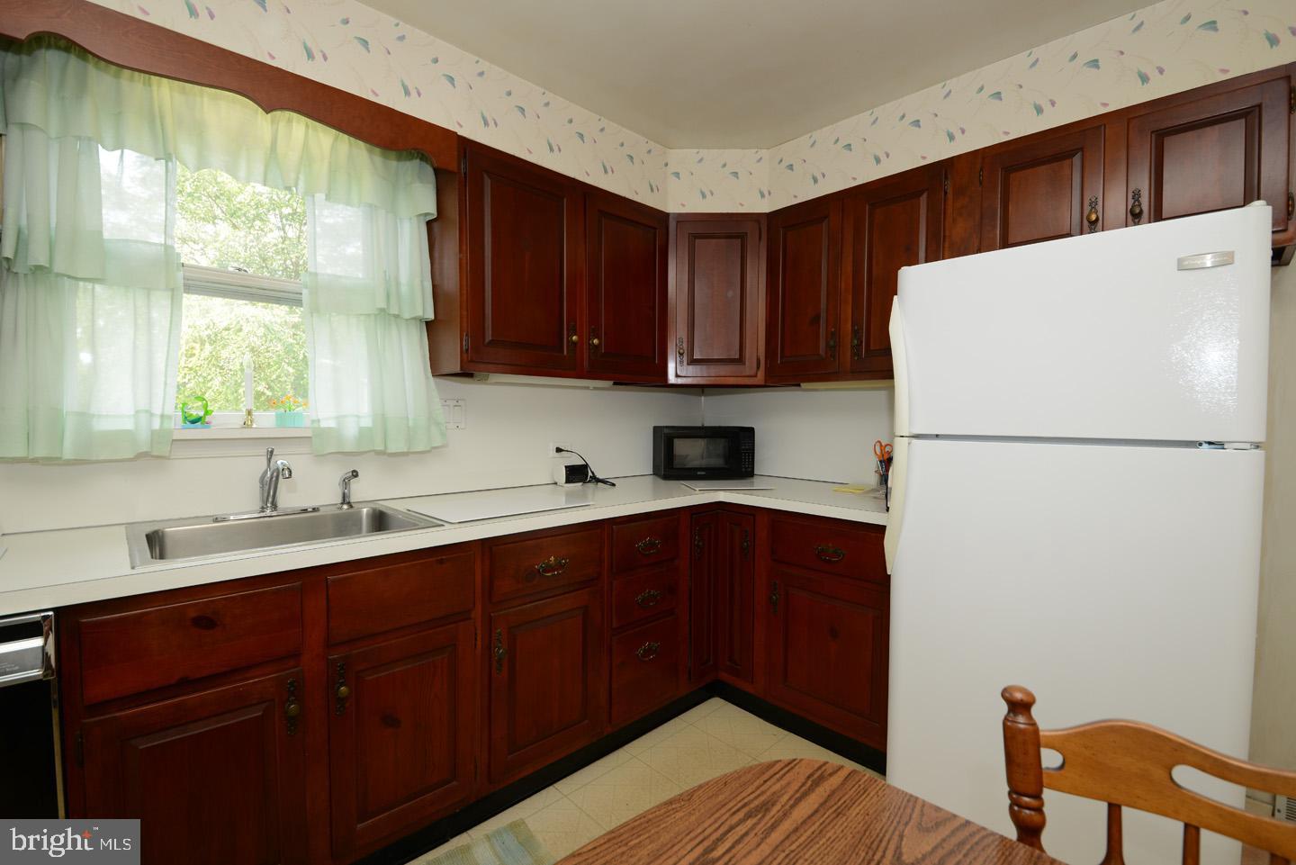817 South Cedar Road Rockledge, PA 19046 - Photo 27 of 49 Kitchen