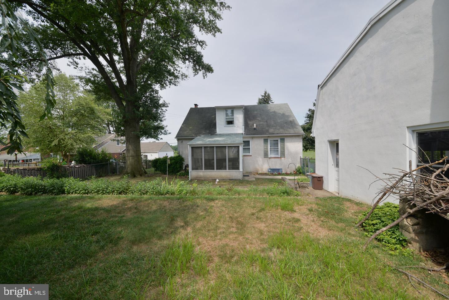 817 South Cedar Road Rockledge, PA 19046 - Photo 42 of 49 Back Yard