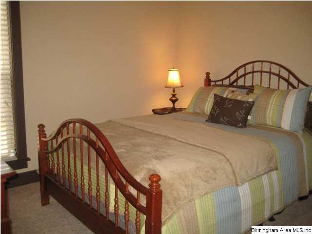 136 Kingston Ridge Birmingham, AL 35211 - Photo 10 of 17