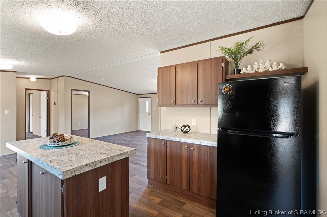 378 Indiana Avenue English, IN 47118 - Photo 5 of 43