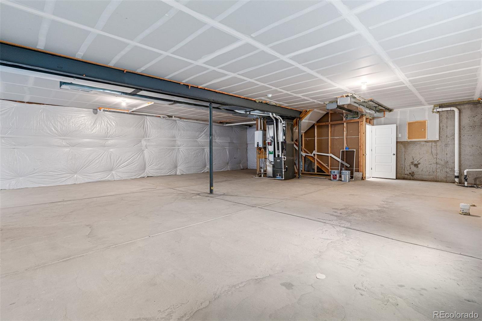 23936 River Front Drive Aurora, CO 80019 - Photo 30 of 46 a view of empty room