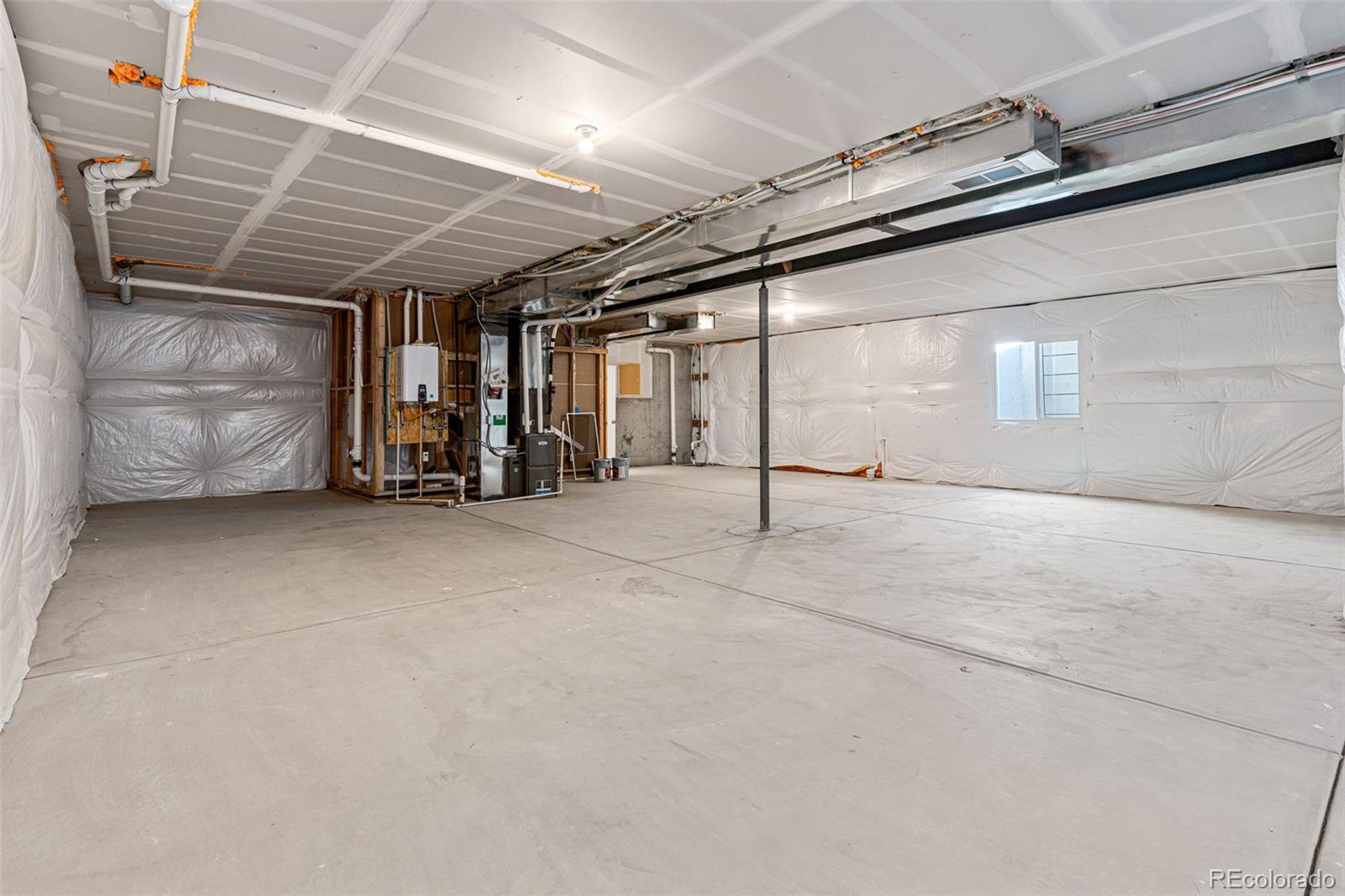 23936 River Front Drive Aurora, CO 80019 - Photo 31 of 46