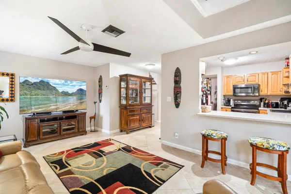 $639,000 | 4966 Northwest 6th Street, Coconut Creek, FL 33063