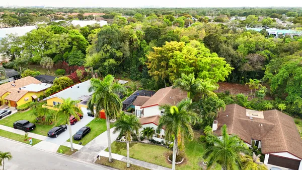 $639,000 | 4966 Northwest 6th Street, Coconut Creek, FL 33063