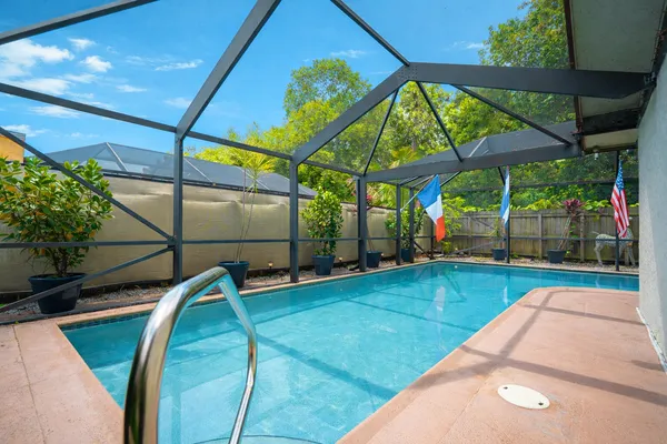 $639,000 | 4966 Northwest 6th Street, Coconut Creek, FL 33063