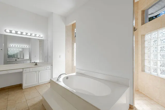 $4,500 | 13577 52nd Court North, Royal Palm Beach, FL 33411