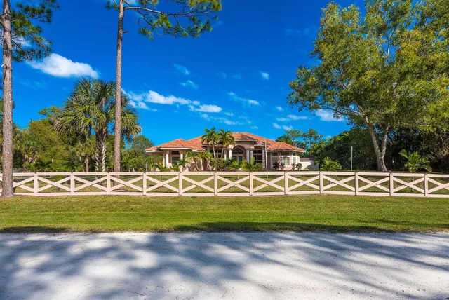 $4,500 | 13577 52nd Court North, Royal Palm Beach, FL 33411