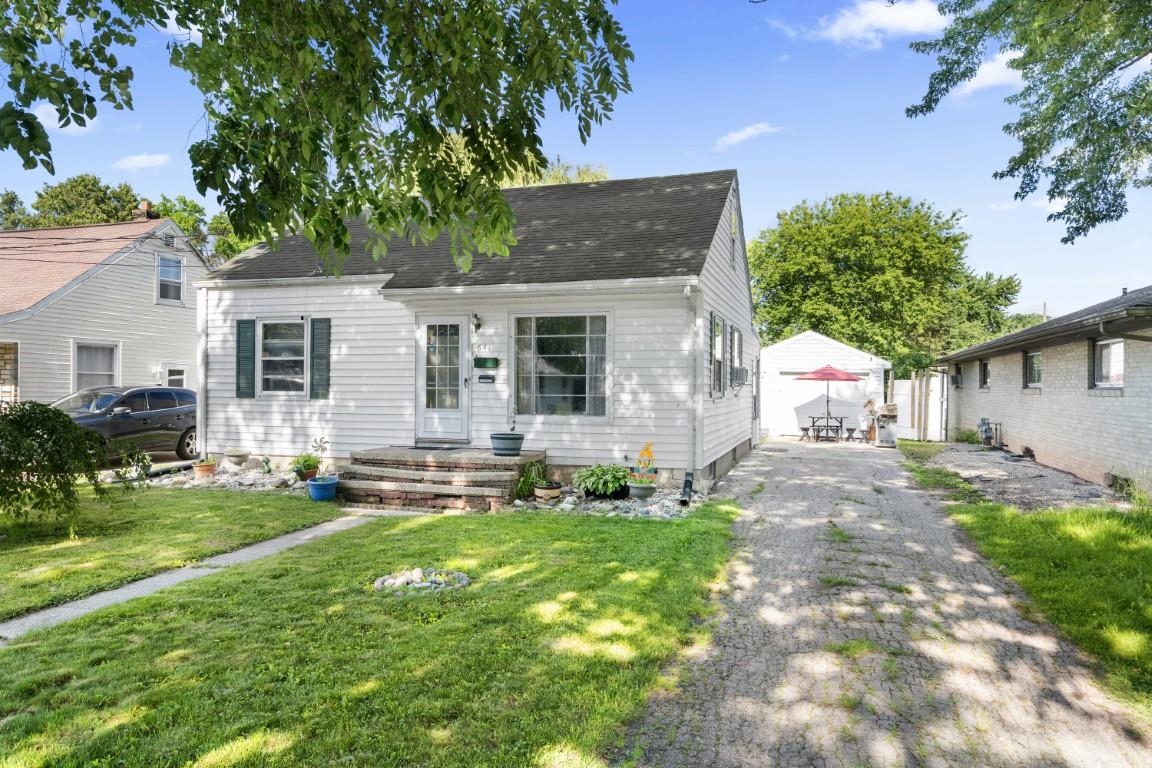 641 State Street Menasha, WI 54952 - Photo 17 of 33
