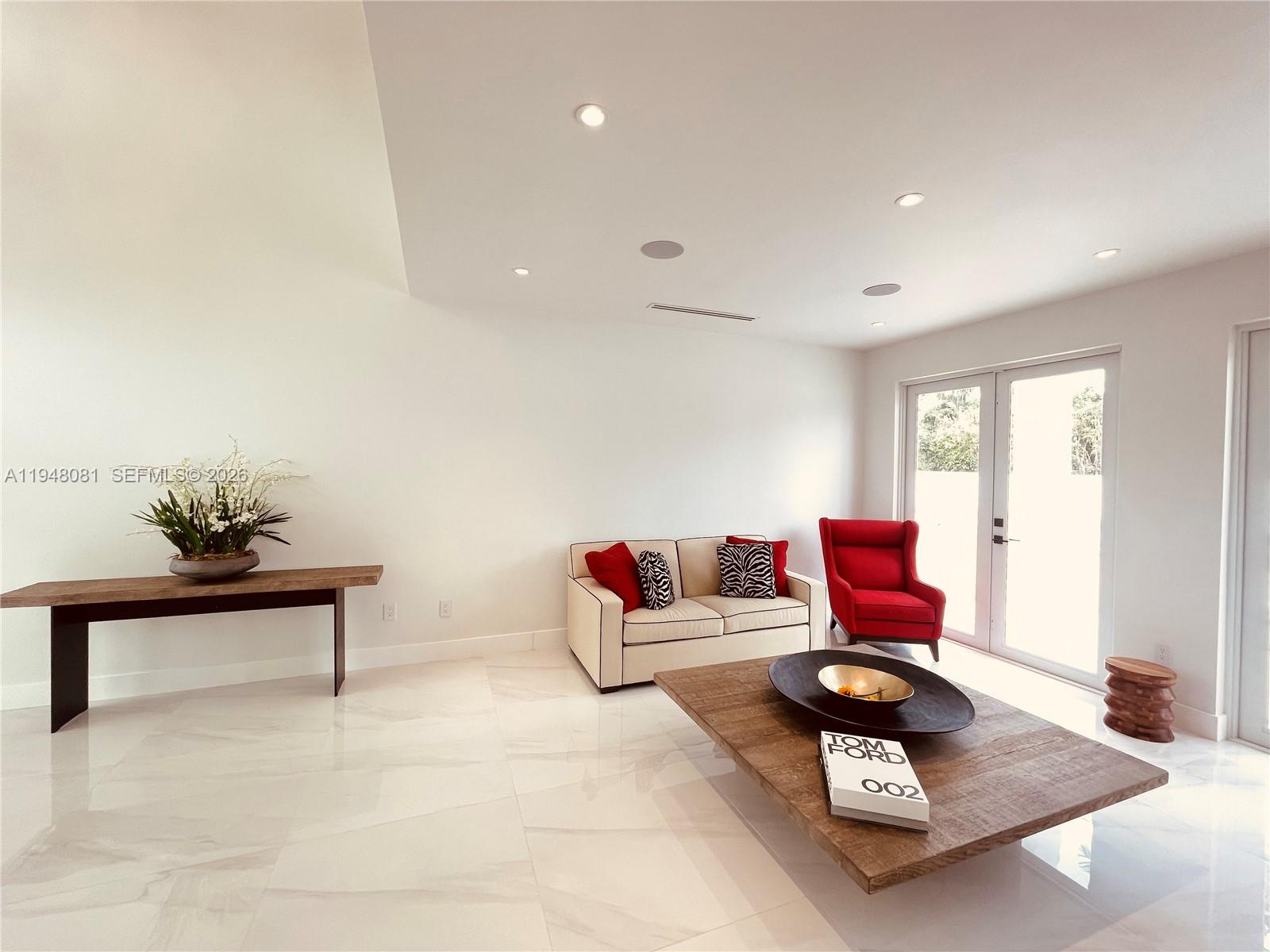 7233 Southwest 122 Place Miami, FL 33183 - Photo 11 of 78 a living room with furniture