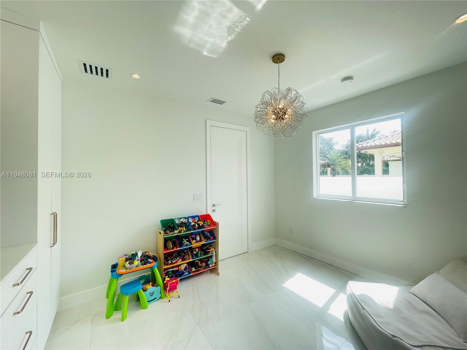 7233 Southwest 122 Place Miami, FL 33183 - Photo 29 of 58