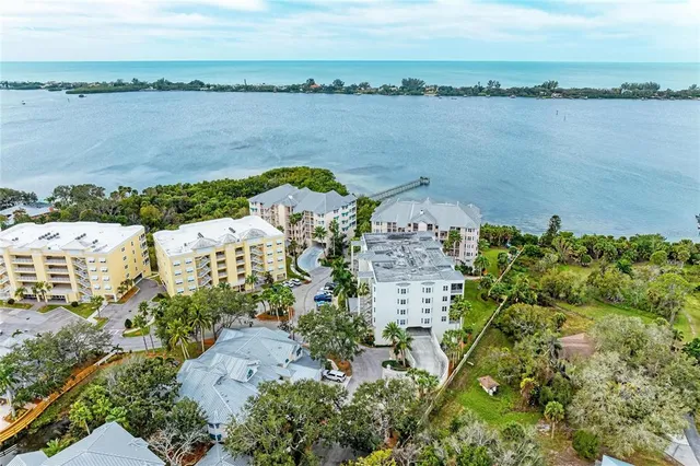 $725,000 | 250 Hidden Bay Drive, Unit 301, Osprey, FL 34229