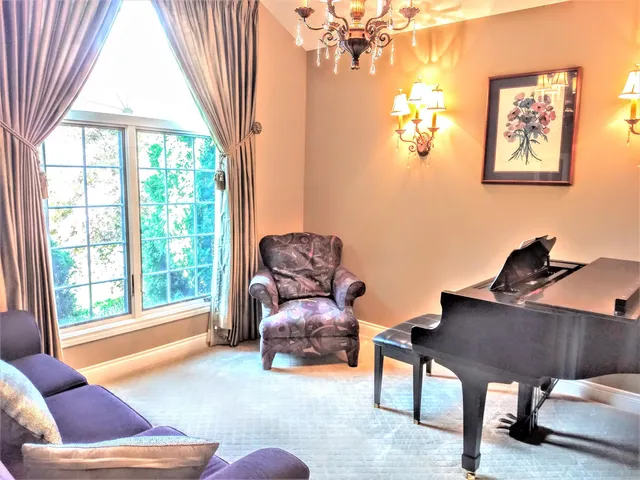 $819,900 | 6768 Merrick Drive, Troy, MI 48098