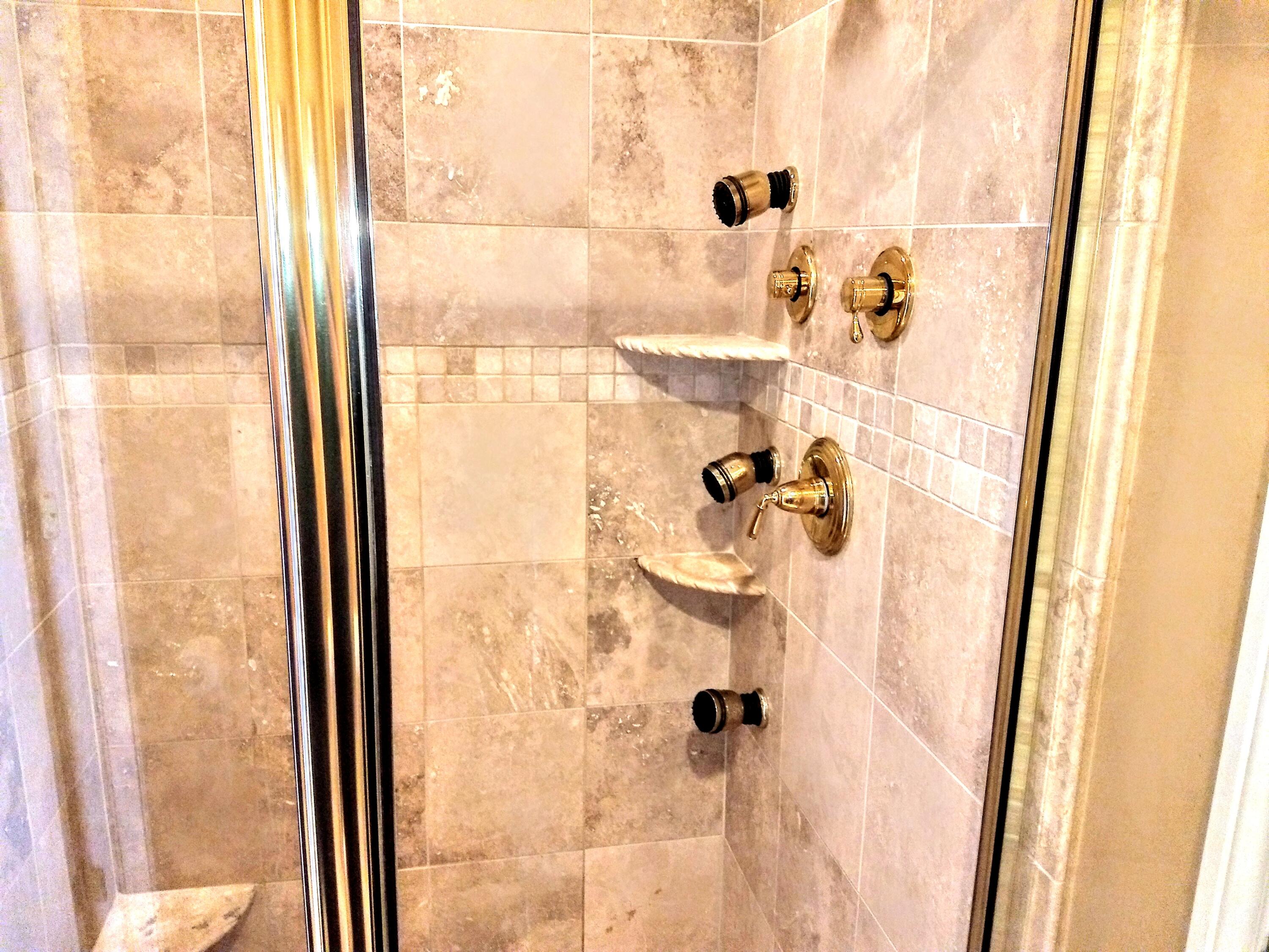 6768 Merrick Drive Troy, MI 48098 - Photo 42 of 85 33a - Mstr Bath Shower