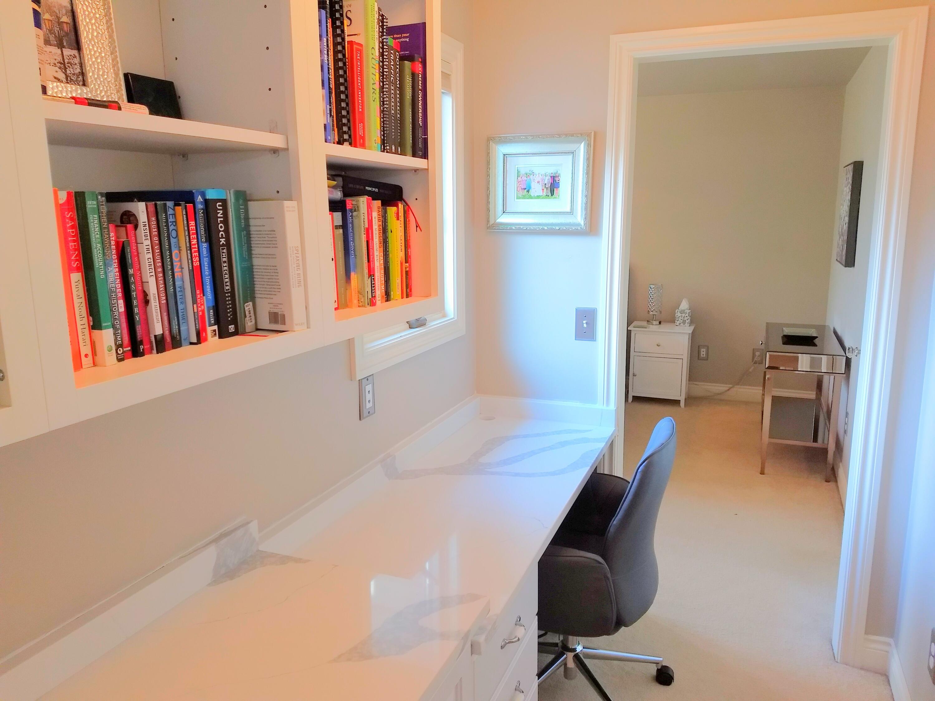 6768 Merrick Drive Troy, MI 48098 - Photo 47 of 85 37 - Office Nook