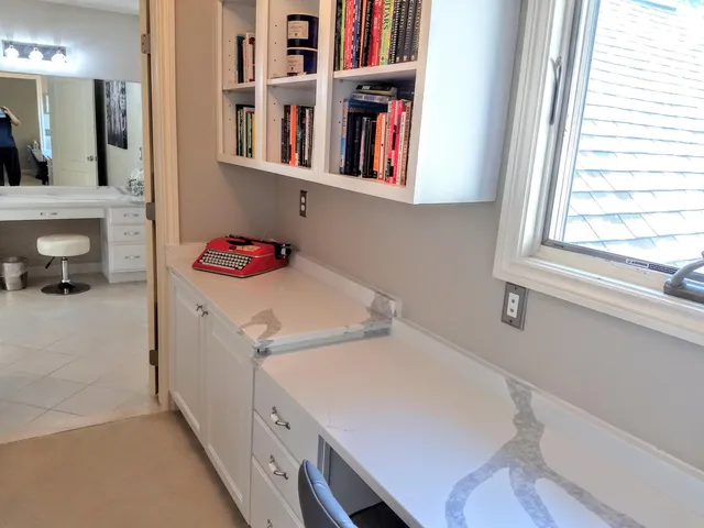 $819,900 | 6768 Merrick Drive, Troy, MI 48098