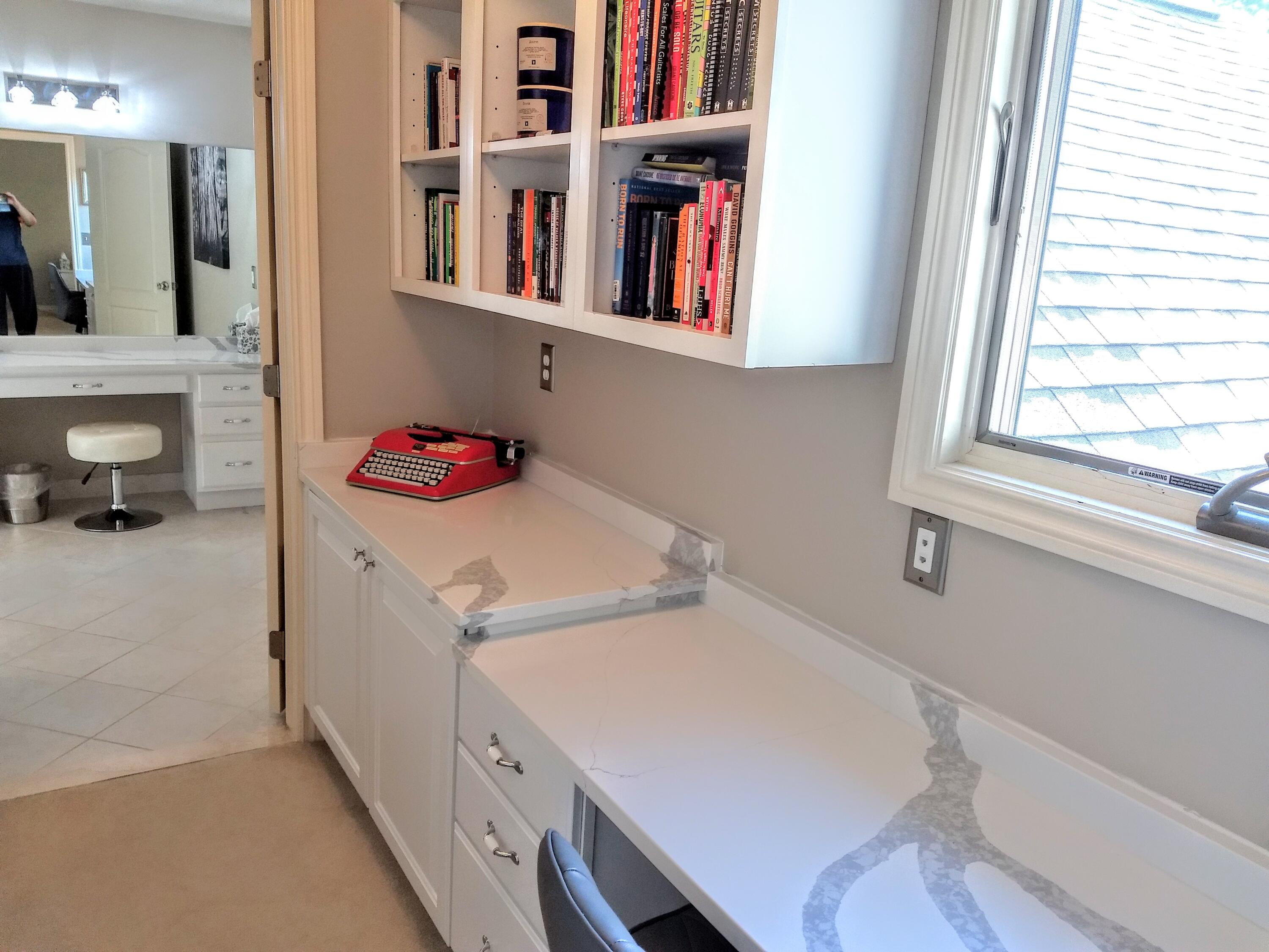 6768 Merrick Drive Troy, MI 48098 - Photo 48 of 85 38 - Office Area