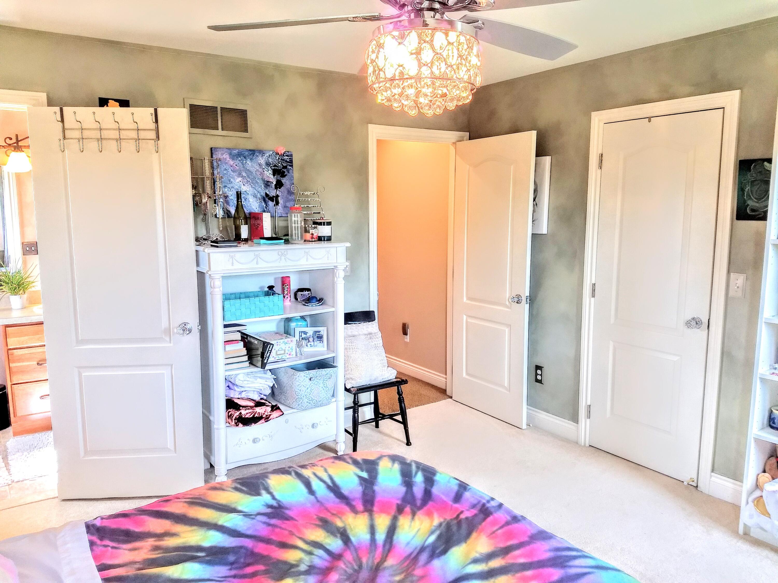 6768 Merrick Drive Troy, MI 48098 - Photo 55 of 85 45 - Bdroom 3