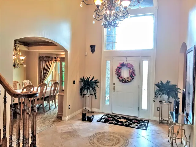 $819,900 | 6768 Merrick Drive, Troy, MI 48098