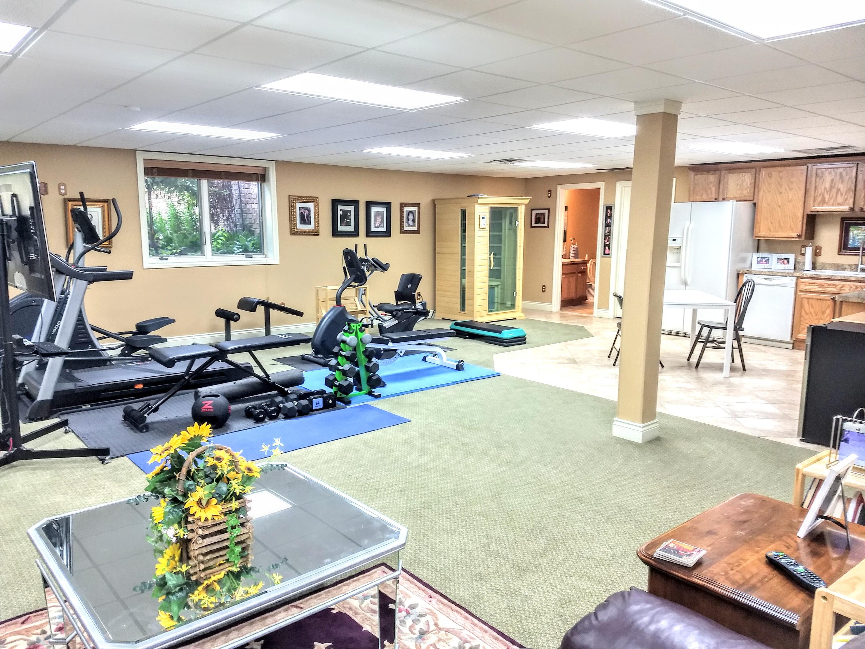 6768 Merrick Drive Troy, MI 48098 - Photo 63 of 85 53 - Bedroom 4 (possible) - 2nd Liv Rm