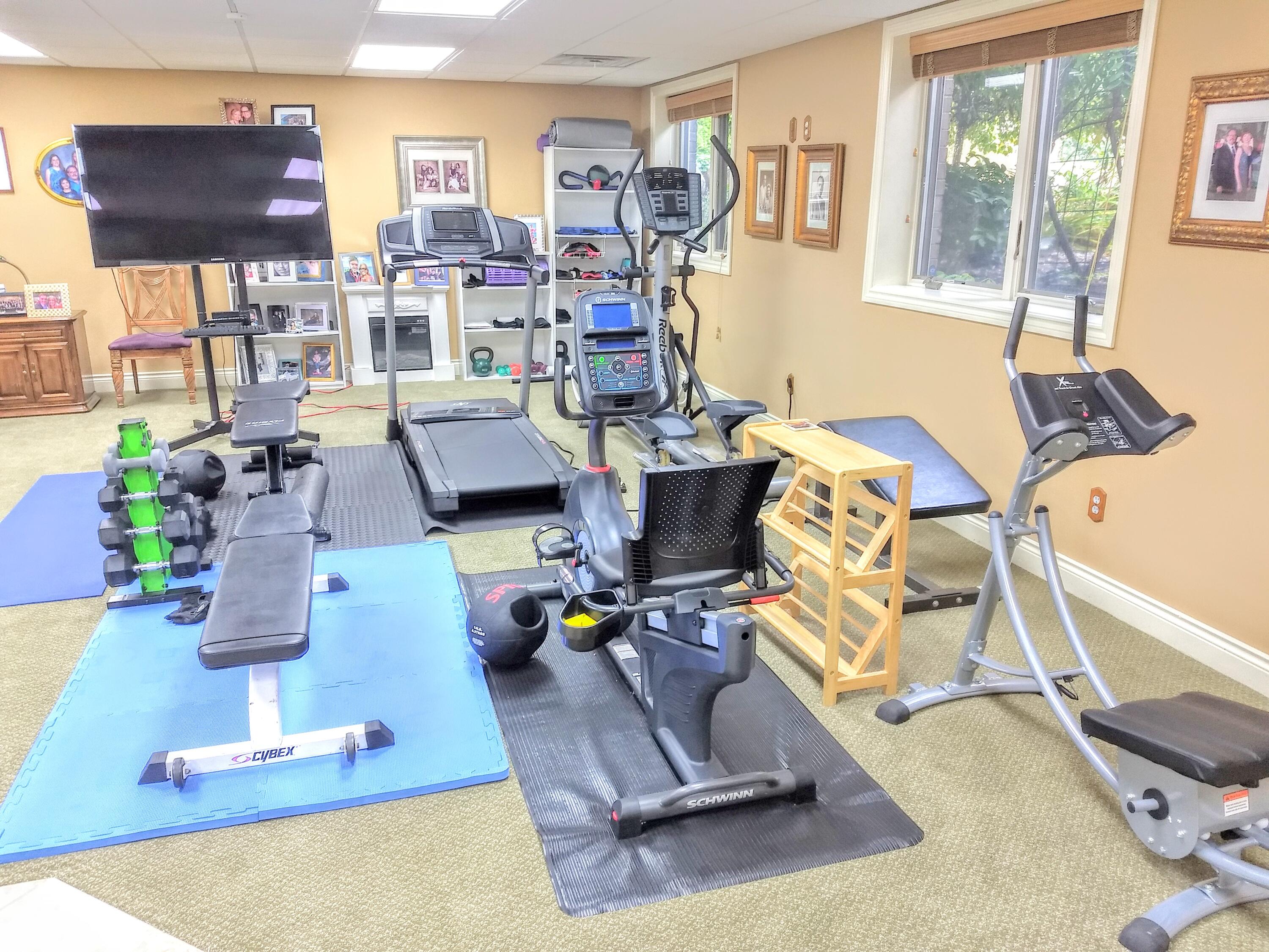 6768 Merrick Drive Troy, MI 48098 - Photo 66 of 85 56 - Recreation Area