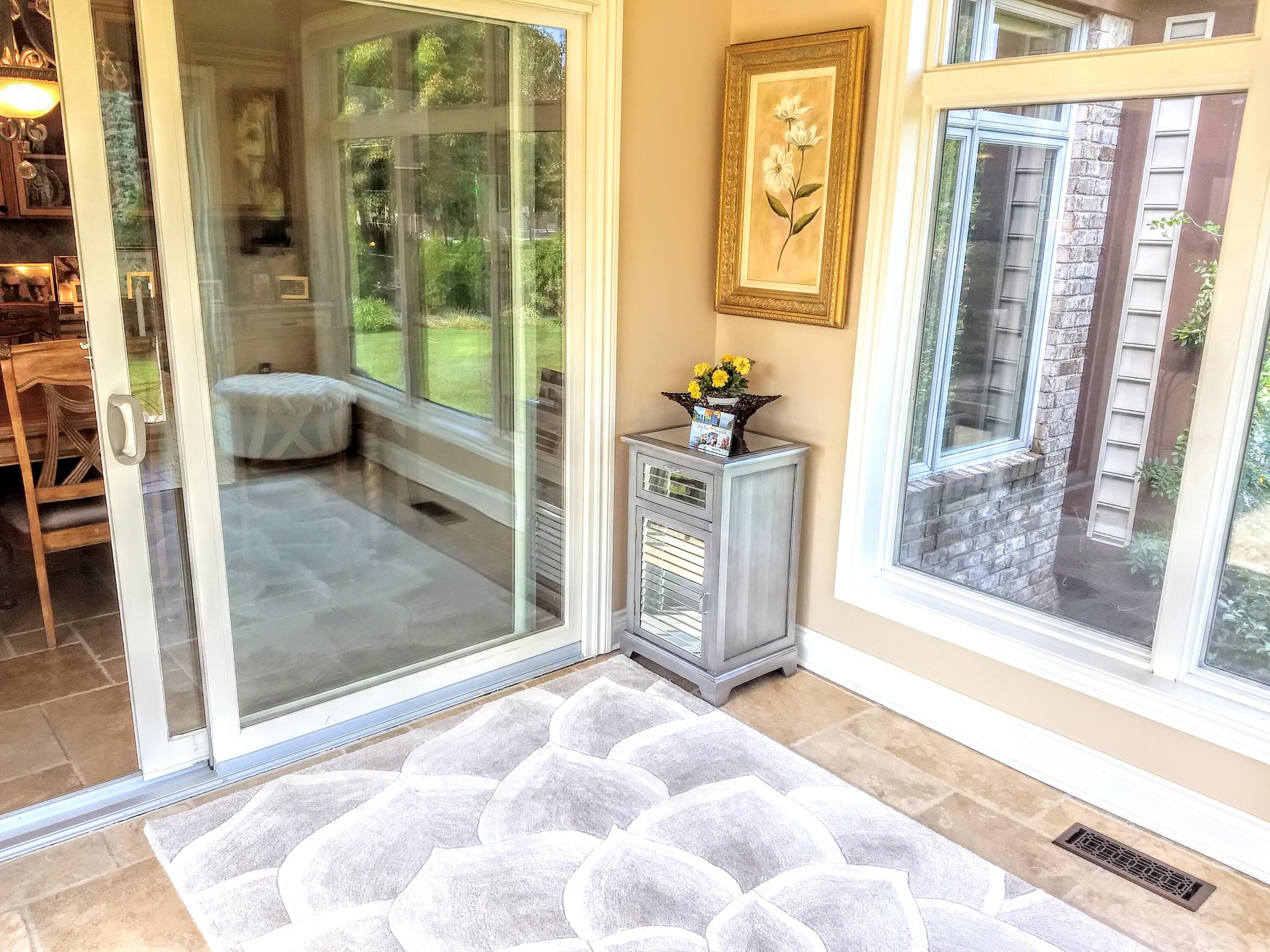 6768 Merrick Drive Troy, MI 48098 - Photo 76 of 85 67 - Spacious Sunroom