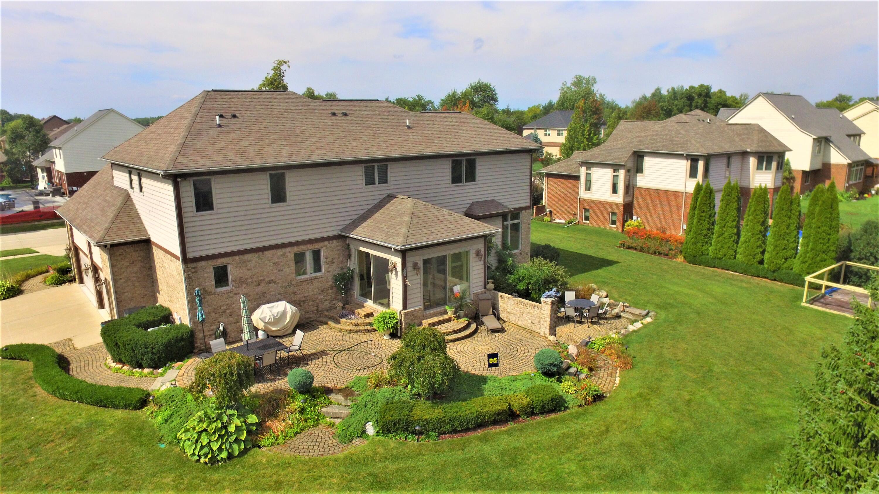 6768 Merrick Drive Troy, MI 48098 - Photo 80 of 85 71 - Beautiful Backyard