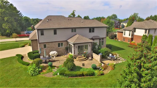 $819,900 | 6768 Merrick Drive, Troy, MI 48098